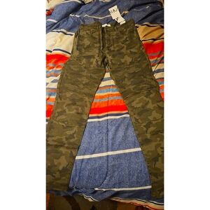 Zara Skinny Camo Pants